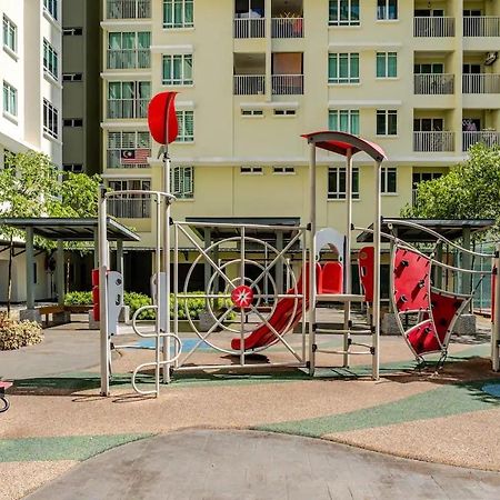Apartamento Suasana Residensi Damai Petaling Jaya Exterior foto