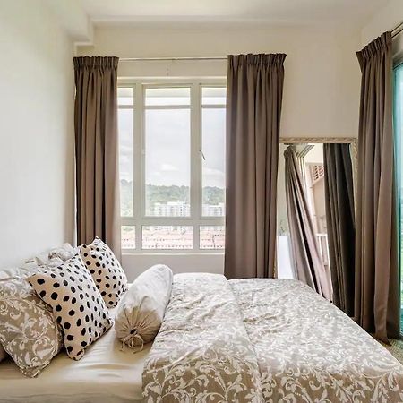 Apartamento Suasana Residensi Damai Petaling Jaya Exterior foto